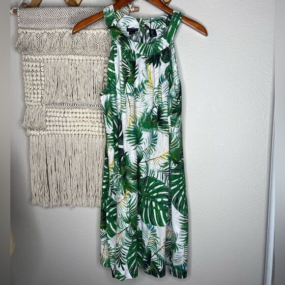 Tahari Tropical Palm Leaf Print Dress - Picture 1 of 7